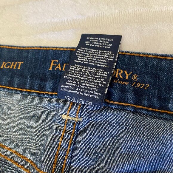 Skinny leg denim jeans; Faded Glory brand - Picture 4 of 13